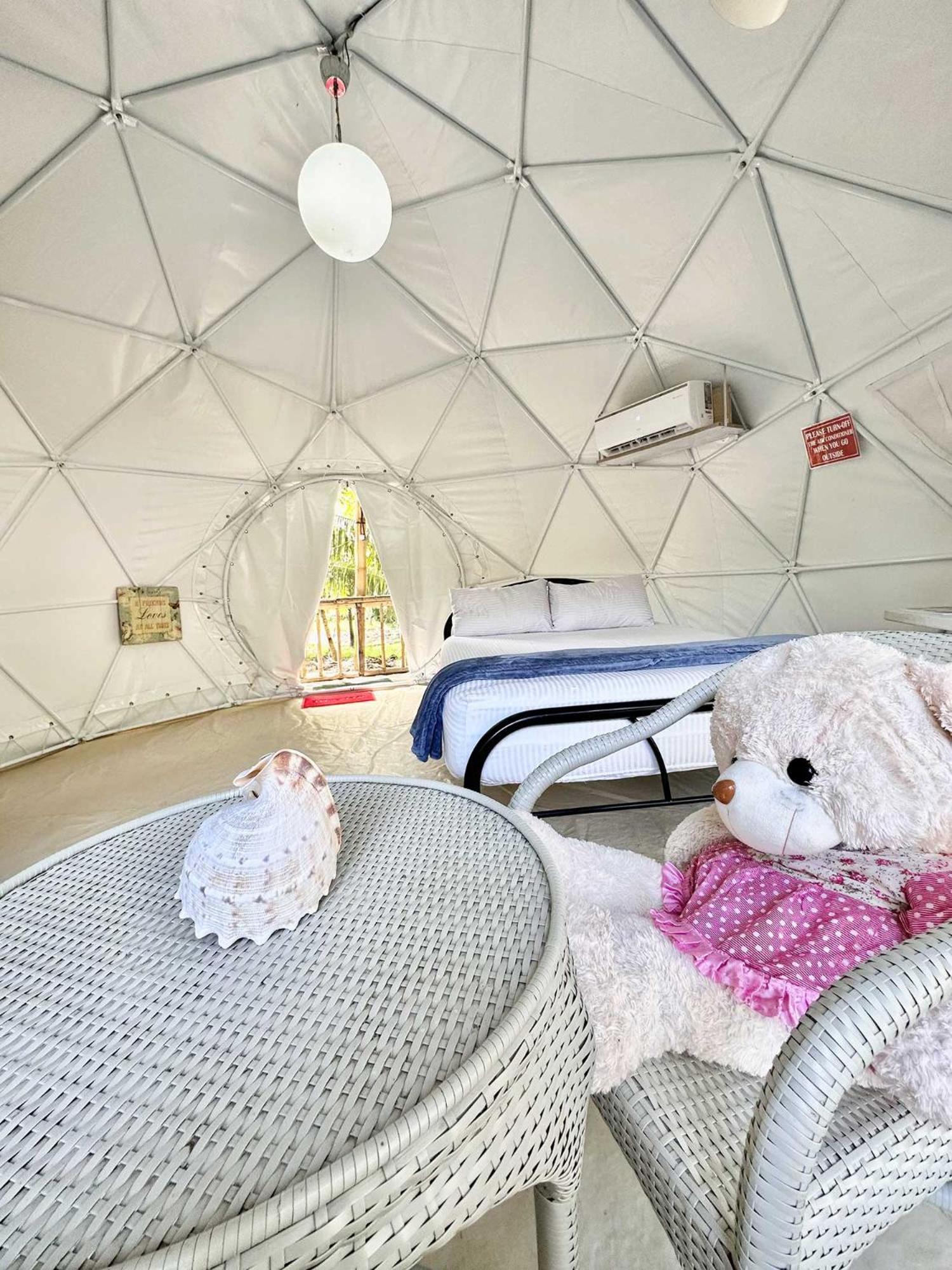 Eco Glamping Treehouses Closest To Tourist Attractions Luxury tent *