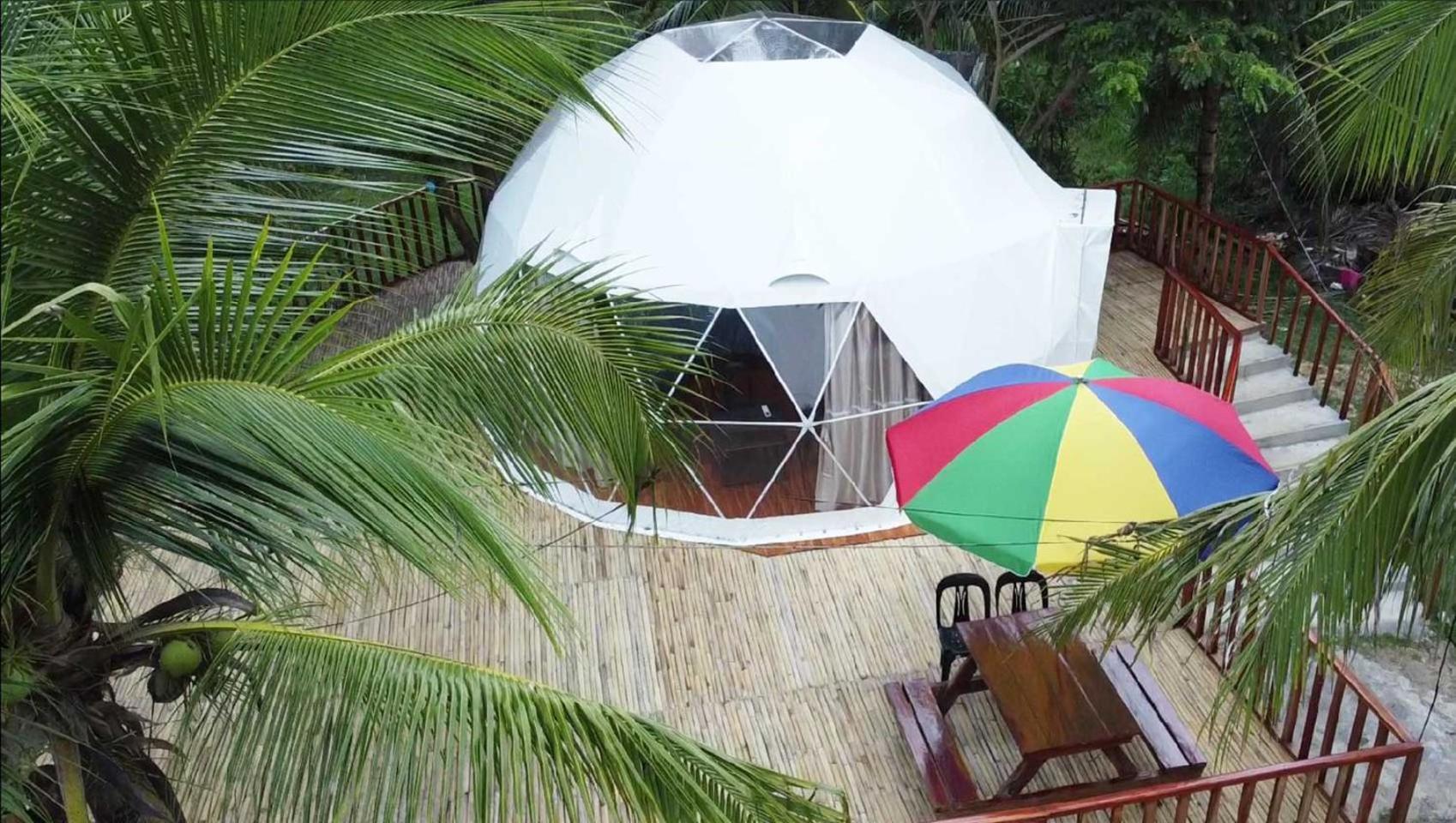Luxury tent Eco Glamping Treehouses Closest To Tourist Attractions *