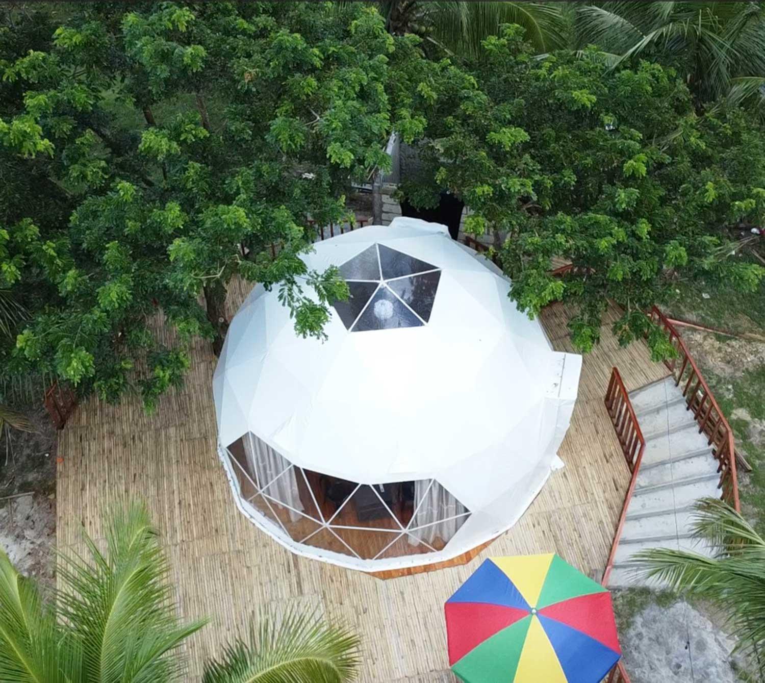 Luxury tent Eco Glamping Treehouses Closest To Tourist Attractions